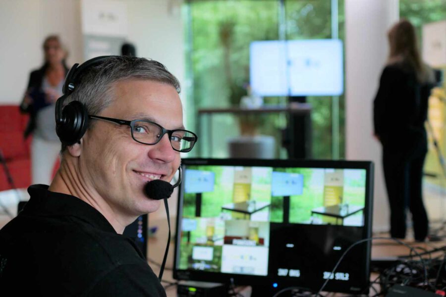 VisualLInk_moderator